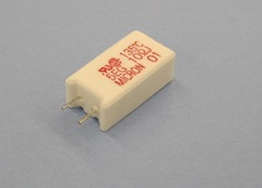 温度ヒューズ内蔵型セメント抵抗器
